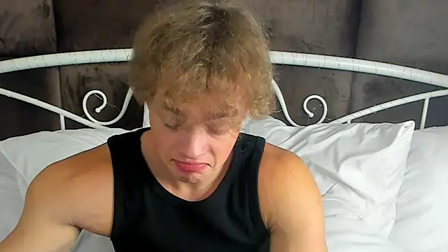 Snapshot of ChaseMuscular chatting on October 14, 3:23 pm ChaseMuscular online show from October 14, 3:23 pm