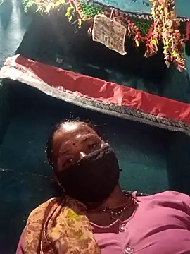 Snapshot of Jan_643 chatting on October 6, 5:52 am Jan 643 online show from October 6, 5:52 am