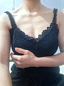 Mlemmz online show from March 31, 9:39 pm