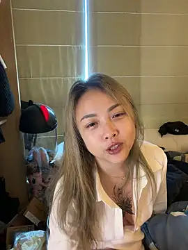 tw feibaby online show from April 13, 3:32 am