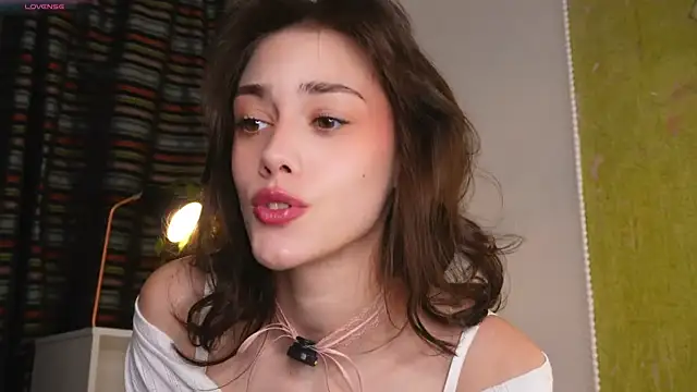 ttragedienne online show from November 5, 1:52 am