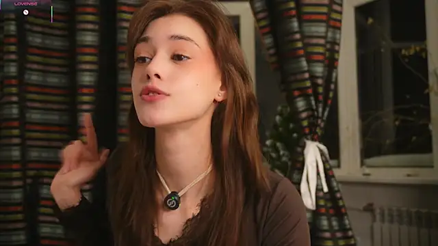 ttragedienne online show from December 21, 2:24 am