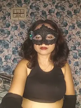 Snapshot of yours_sugar_babe chatting on June 24, 10:47 am yours sugar babe online show from June 24, 10:47 am