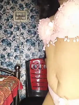 Snapshot of yours_sugar_babe chatting on June 8, 11:00 am yours sugar babe online show from June 8, 11:00 am
