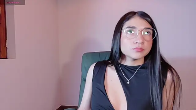 Aurora jones11 online show from October 30, 1:15 am