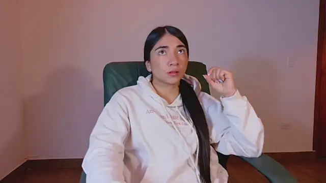 Aurora jones11 online show from December 2, 3:52 am