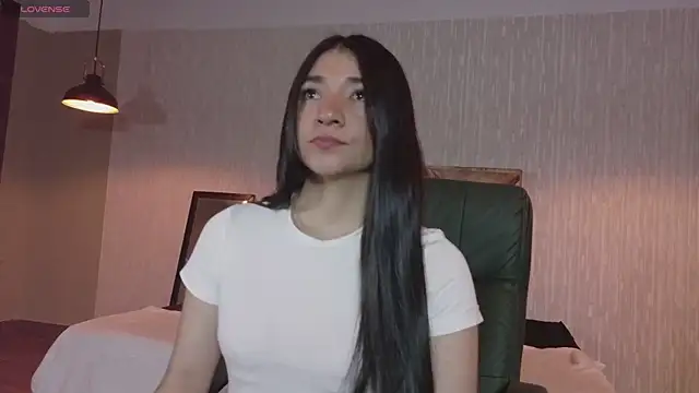 Snapshot of Aurora_jones11 chatting on October 12, 3:41 am Aurora jones11 online show from October 12, 3:41 am