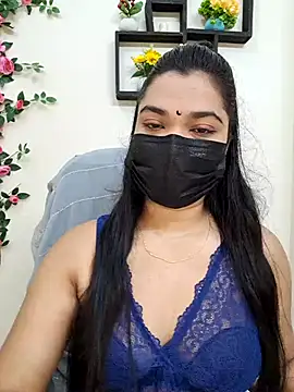 Snapshot of ariya-03 chatting on October 13, 5:09 am ariya-03 online show from October 13, 5:09 am