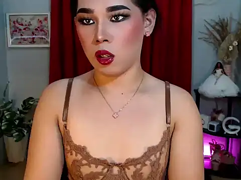 Kiethmadison Miller online show from November 12, 6:28 am