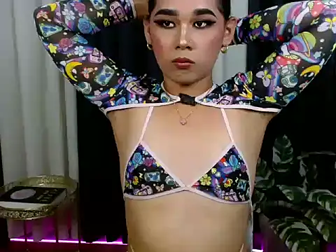 Kiethmadison Miller online show from September 21, 1:49 pm