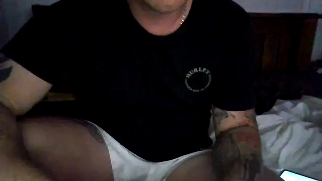 brokecountrylads online show from November 5, 8:17 am