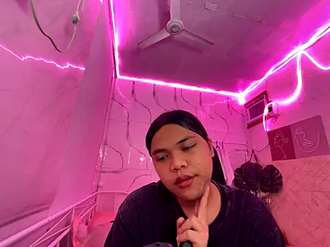 Sassy lenarxx online show from November 9, 11:20 pm