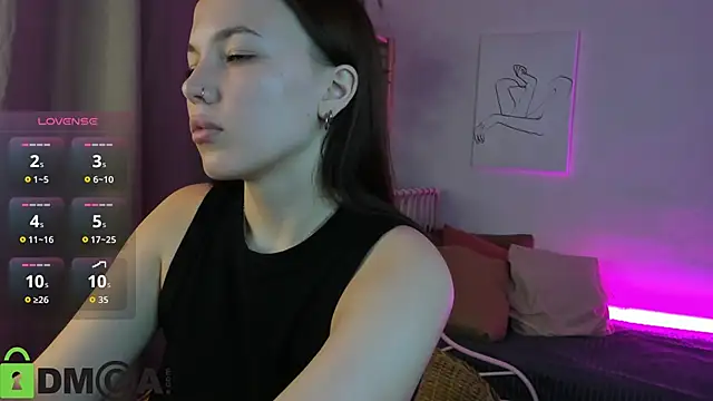 Snapshot of Maria_Solis chatting on December 3, 12:01 am Maria Solis online show from December 3, 12:01 am