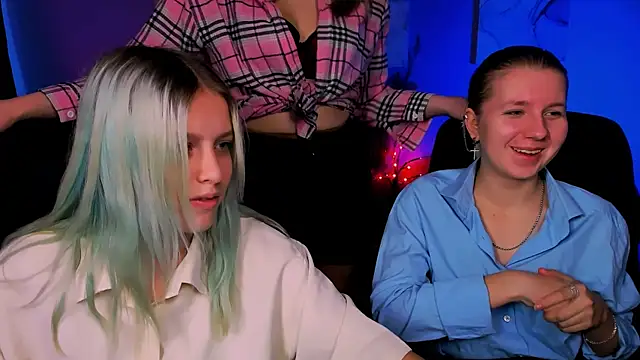 gloria bubble online show from November 27, 10:16 am