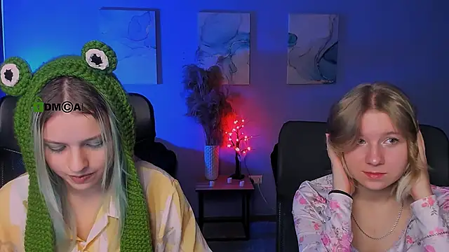 gloria bubble online show from November 14, 10:30 am