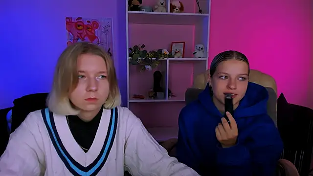 gloria bubble online show from September 22, 5:35 am