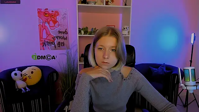 gloria bubble online show from September 12, 5:18 am