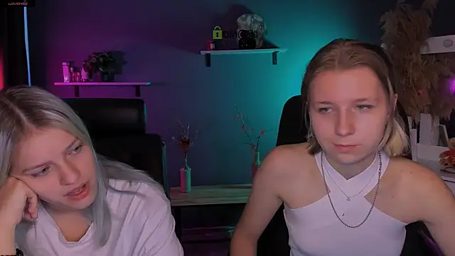 gloria bubble online show from October 8, 5:31 am