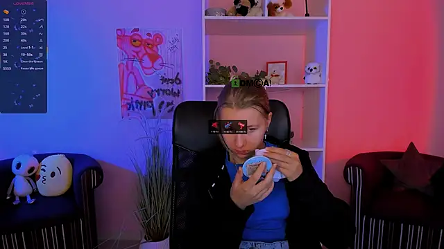 gloria bubble online show from September 29, 5:47 am