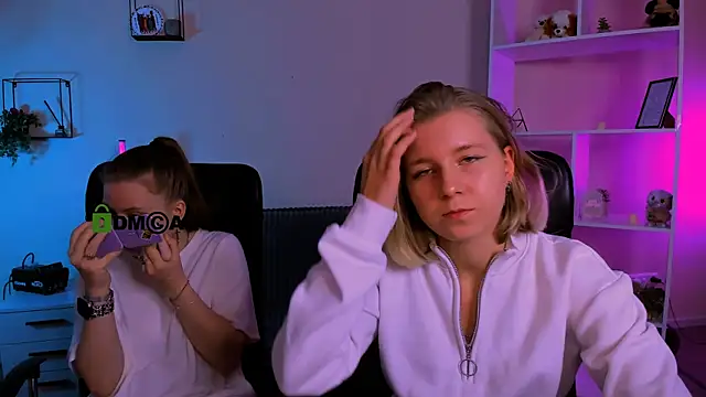 gloria bubble online show from November 9, 11:14 am