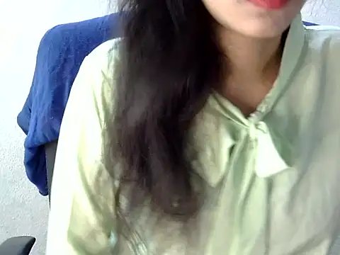 Neha Sharma1 online show from October 10, 11:00 am