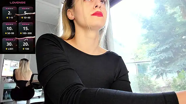 Ella Vee online show from September 13, 5:07 am