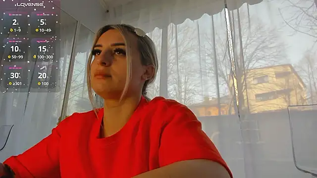 Ella Vee online show from March 16, 5:55 am