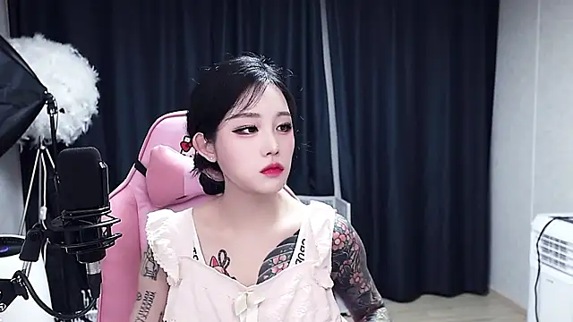 SHENSHEN-2025 online show from October 8, 1:23 pm