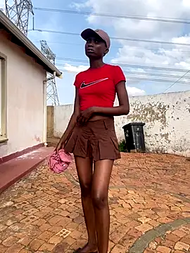 Melanin2002 online show from November 14, 2:10 pm