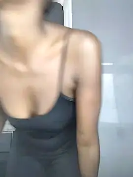 Melanin2002 online show from April 29, 10:30 am