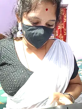 luci-queen online show from September 13, 3:12 pm