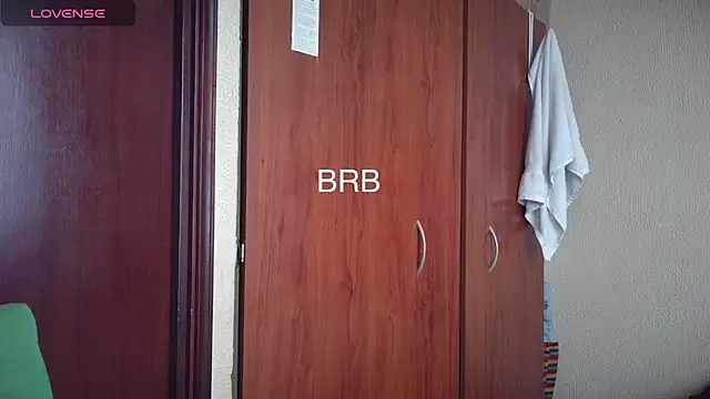 cris2428 online show from January 17, 10:35 pm