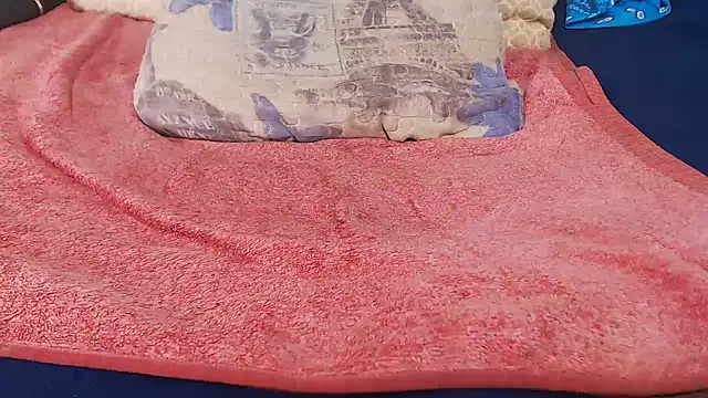 Snapshot of DarkNipple_ chatting on October 12, 2:51 pm DarkNipple online show from October 12, 2:51 pm