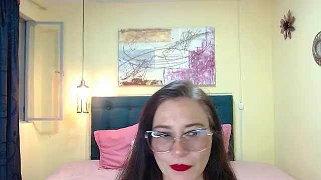  naomi s online show from May 31, 2:12 pm
