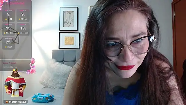  naomi s online show from May 18, 1:38 pm