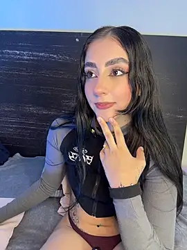 sharlot24 online show from April 12, 2:59 am