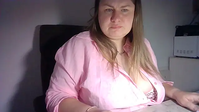 Snapshot of MartaXLove chatting on September 14, 3:56 pm MartaXLove online show from September 14, 3:56 pm