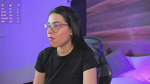 desireee  online show from March 16, 12:31 pm