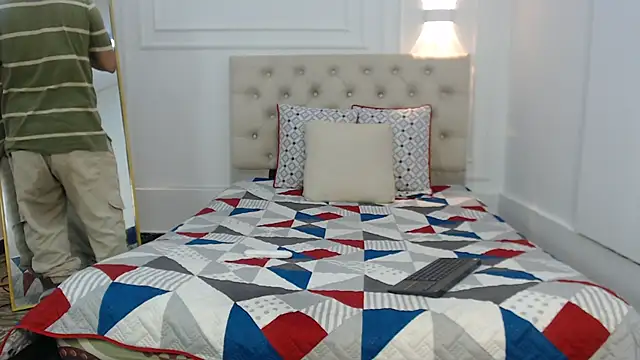 charlotte dante212 online show from December 19, 5:00 am