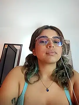Lyra-Richter online show from October 13, 9:38 pm