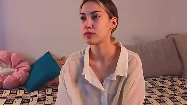 AngelicRice online show from September 28, 11:06 am