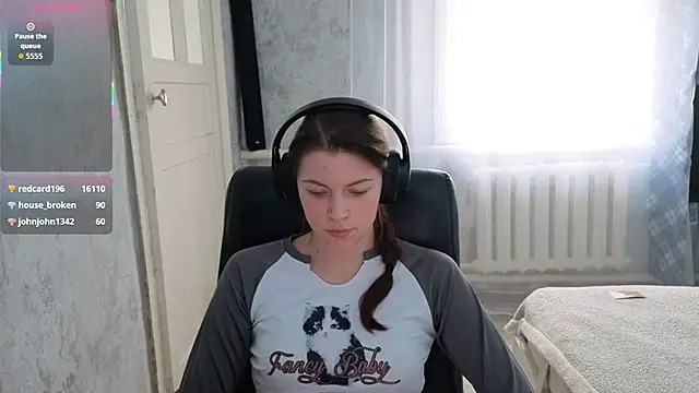 CutieAnny online show from November 25, 4:35 am