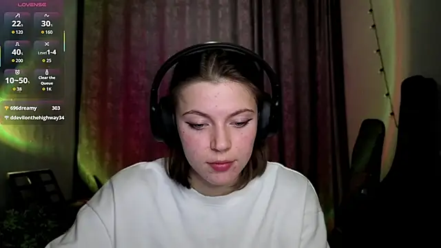 CutieAnny online show from February 17, 9:34 pm