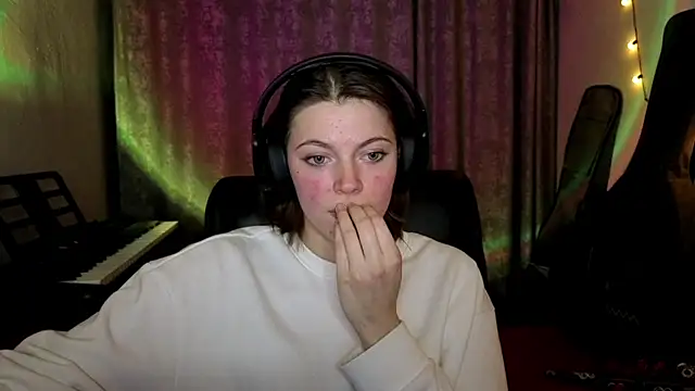 CutieAnny online show from February 23, 8:09 pm