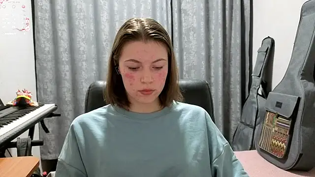 CutieAnny online show from May 27, 8:27 pm