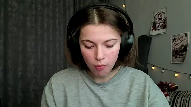 CutieAnny online show from January 12, 6:09 am