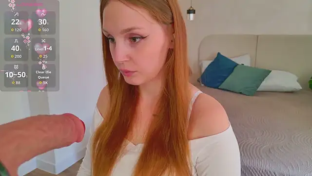 Snapshot of HoneyLace_ chatting on July 28, 1:32 pm HoneyLace online show from July 28, 1:32 pm