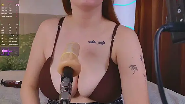 Snapshot of HoneyLace_ chatting on September 21, 1:49 pm HoneyLace online show from September 21, 1:49 pm