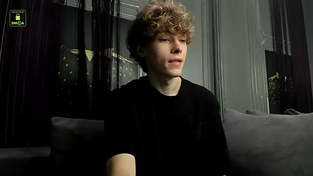 Snapshot of Kevin_Garsia chatting on September 15, 3:23 pm Kevin Garsia online show from September 15, 3:23 pm