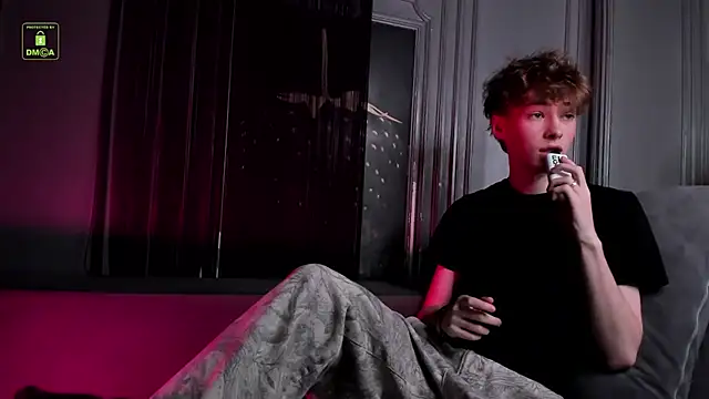 Kevin Garsia online show from October 30, 8:39 pm